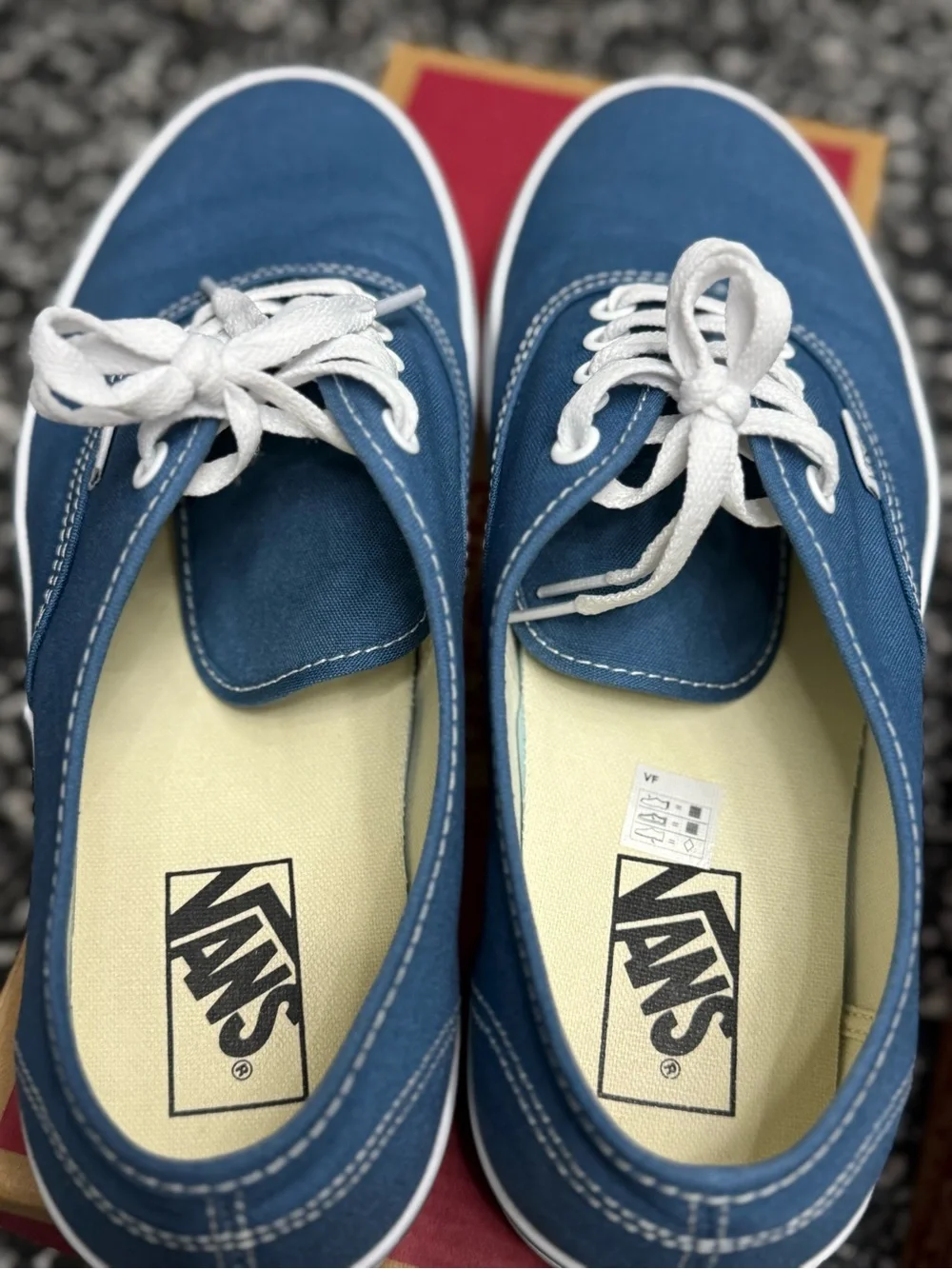 Vans Authentic Sz 10 Mens 2PAIRS